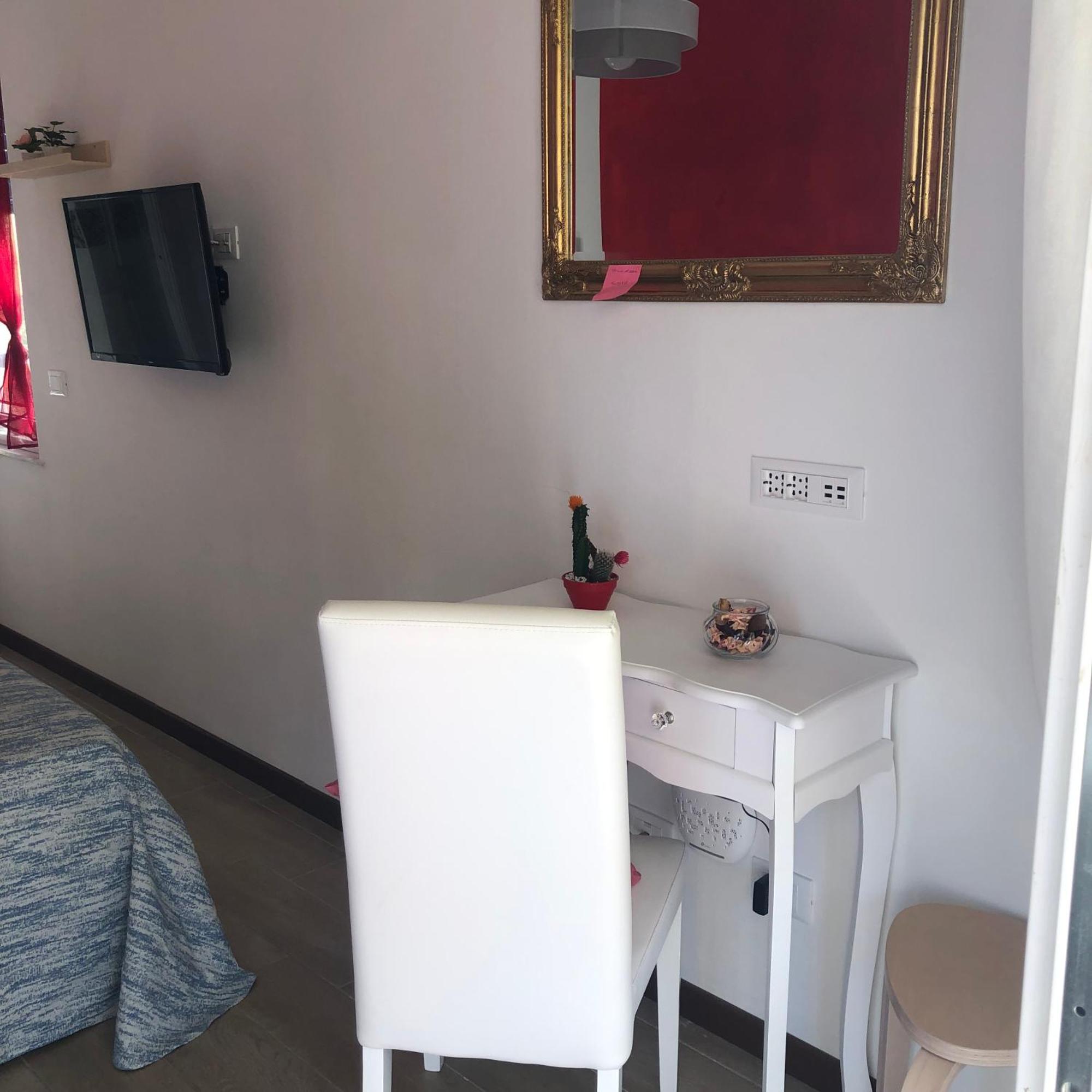 מונטרוסו אל מארה Il Sogno Di Contardi A Affittacamere מראה חיצוני תמונה
